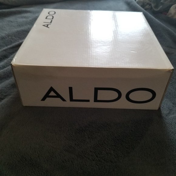 ALDO yellow suede wedge heels. NEW! - Picture 10 of 16